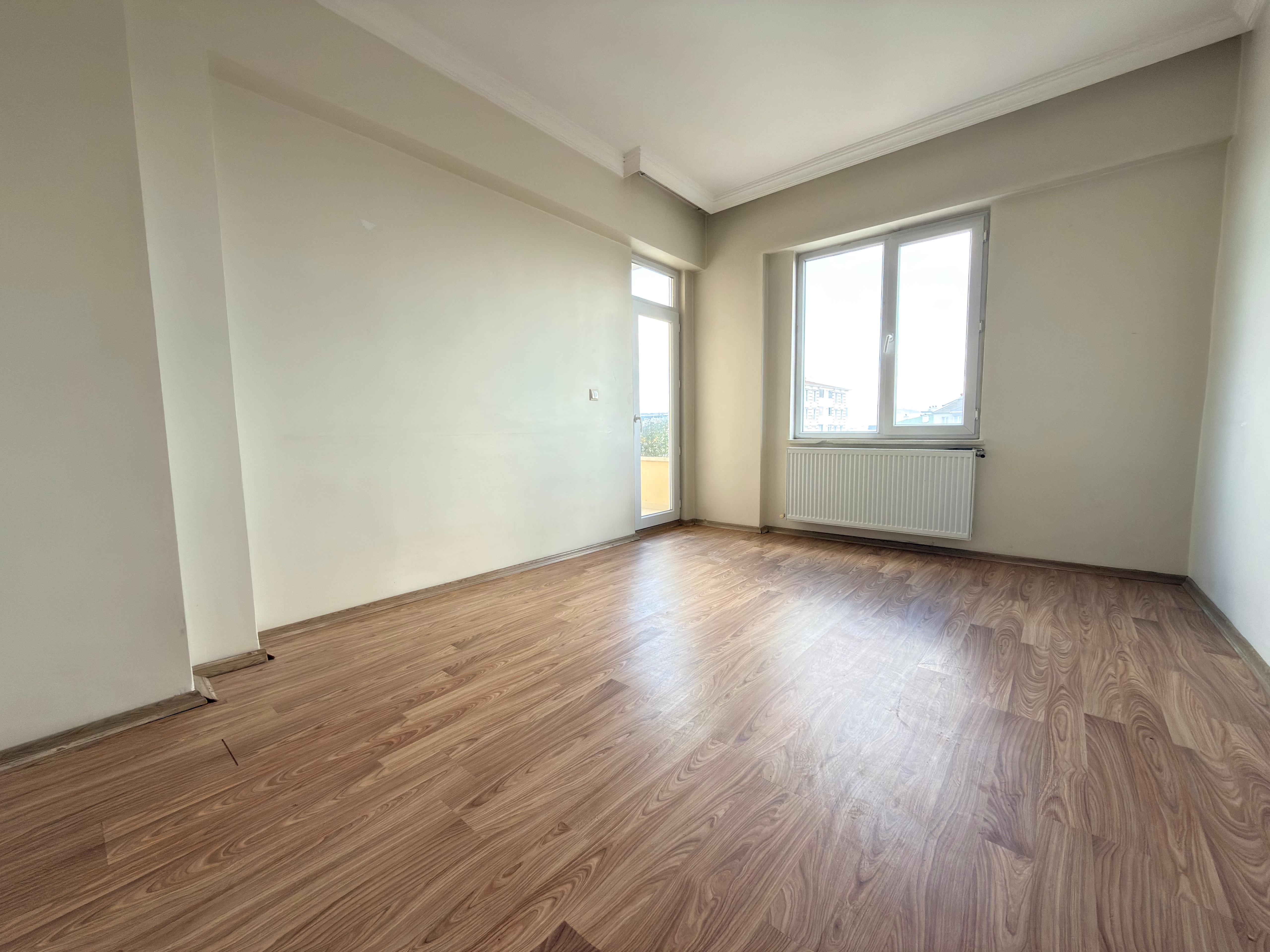 19 MAYIS MAH.DE İÇİ YAPILI KİRALIK 2+1 DAİRE - 8