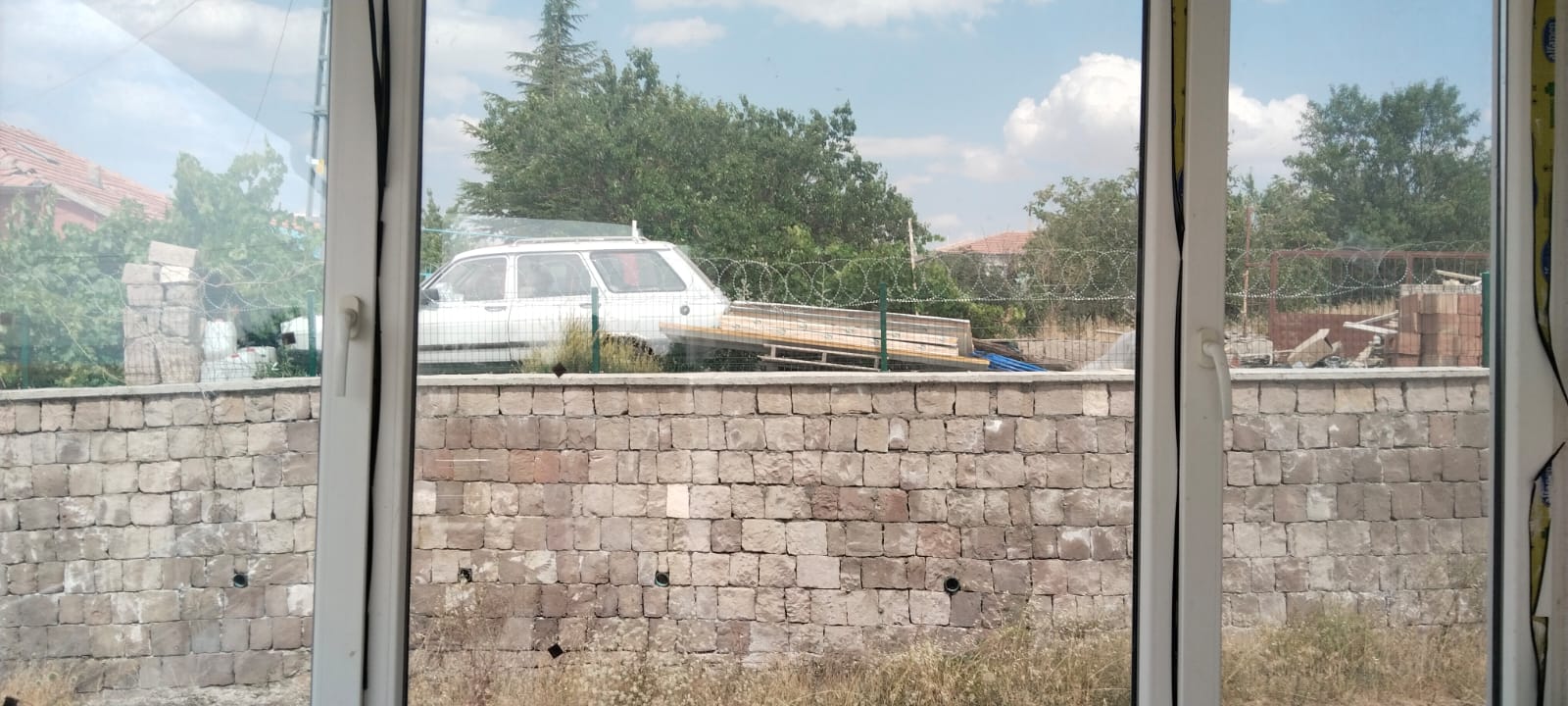 YASAR GYO<ÇEVRİLDE SATILIK 2952 METREKARE ARSA - 2