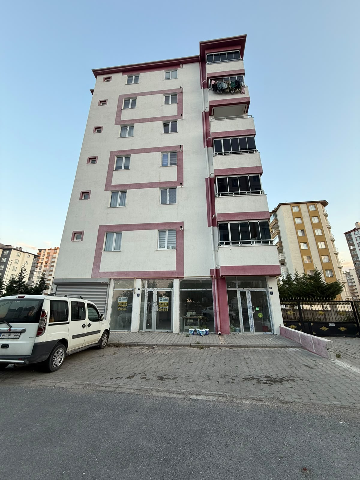 DEMOKRASİ EMNİYET CADDESİ’NDE | 60 M² FARKLI İŞ KOLLARINA UYGUN DÜKKAN - 6