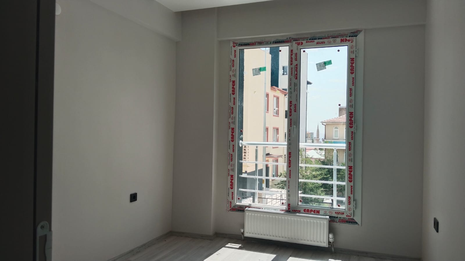 YASAR GYO< ERKİLETTE SATILIK SIFIR 2<1 DAİRE - 35