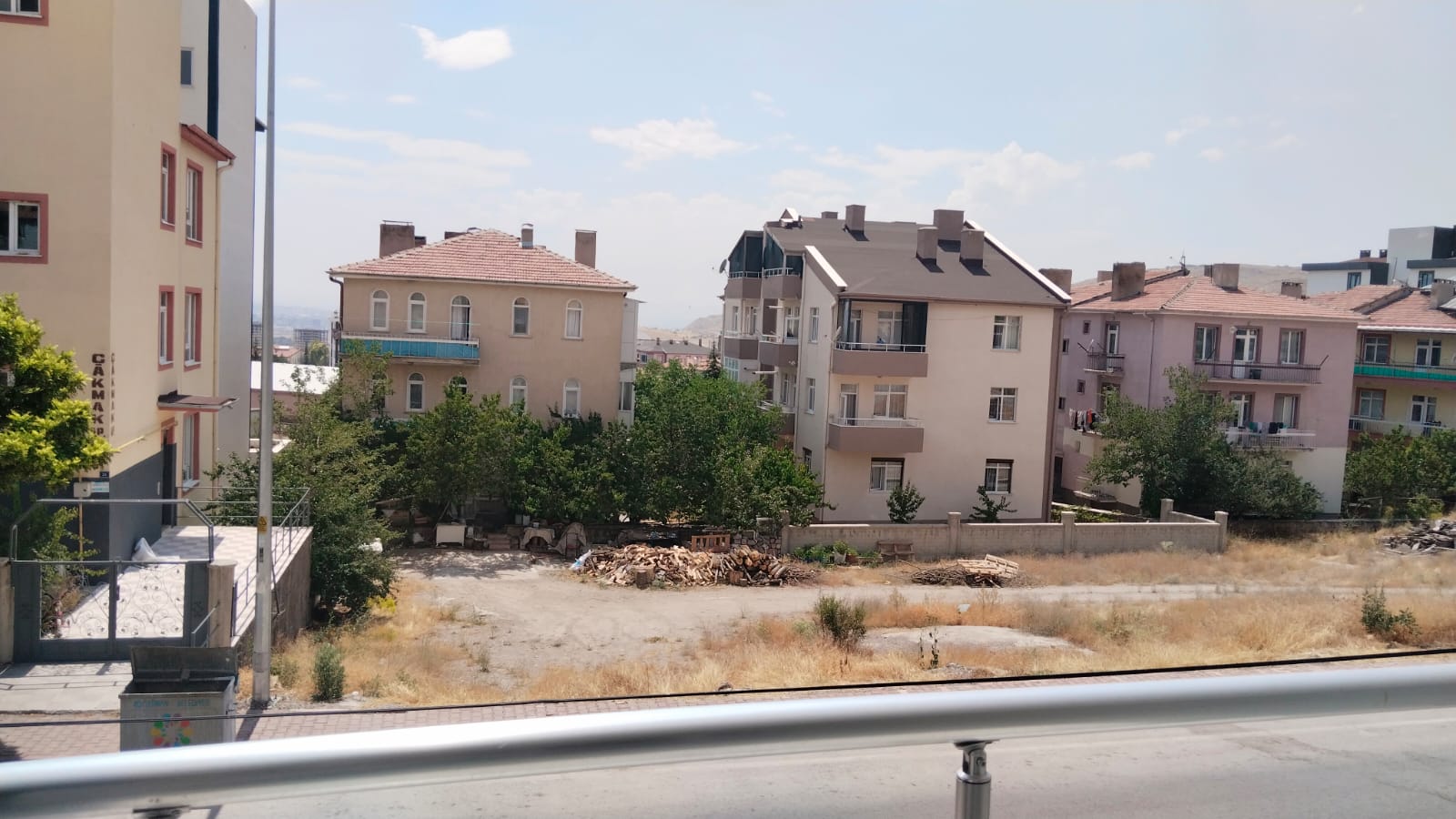 YASAR GYO< ERKİLETTE SATILIK SIFIR 2<1 DAİRE - 29