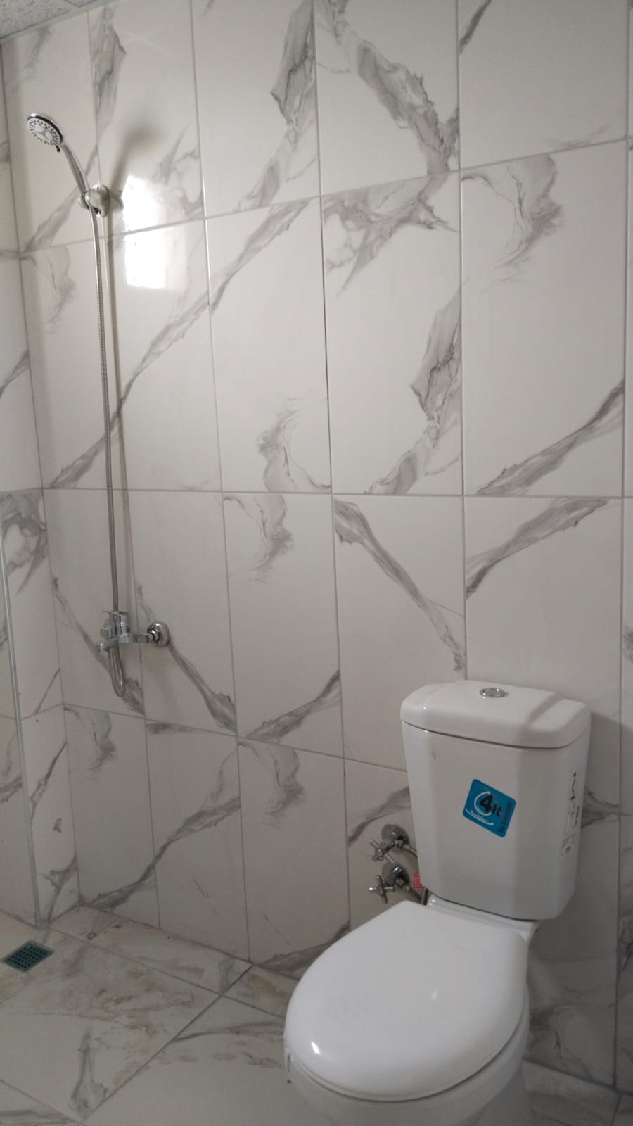 YASAR GYO< ERKİLETTE SATILIK SIFIR 2<1 DAİRE - 24