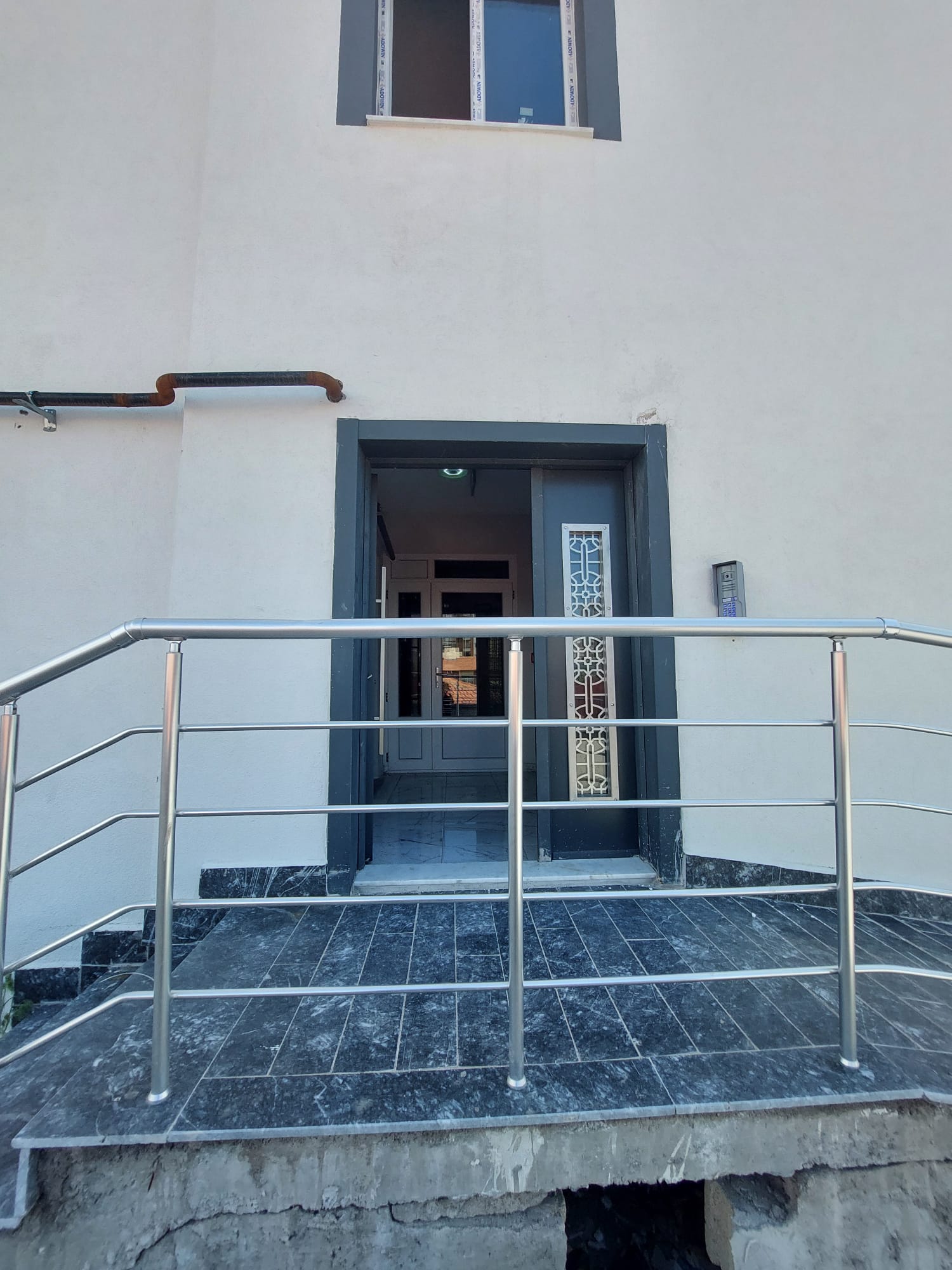 İNCESU KARAMUSTAFAPAŞA MAHALLESİ'NDE SATILIK SIFIR KOMBİLİ 2+1 DAİRE - 2