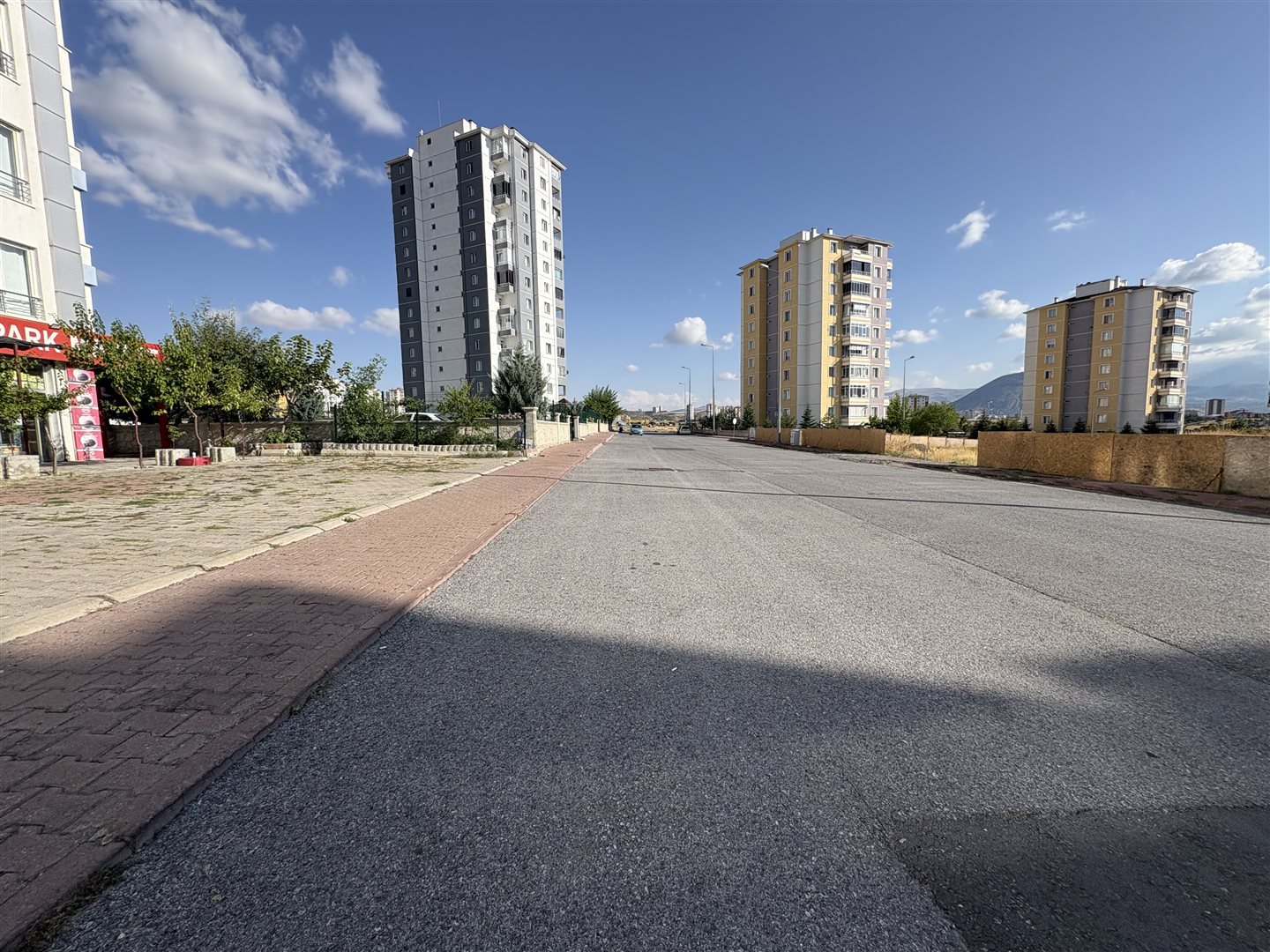 GÖKKENT MAHALLESİ’NDE 2 BÖLÜMDEN OLUŞAN KİRALIK DÜKKÂN - 11