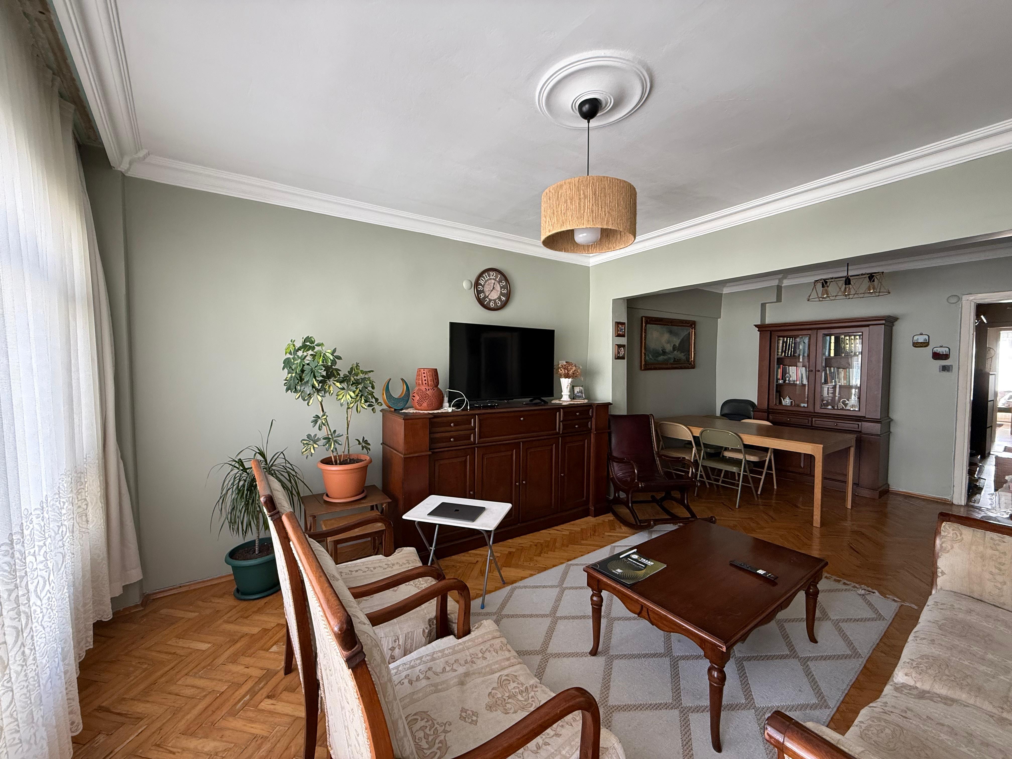 ÜSKÜDAR SELİMİYE'DE KAÇIRILMAYACAK FIRSAT 4+1 AYDINLIK DAİRE